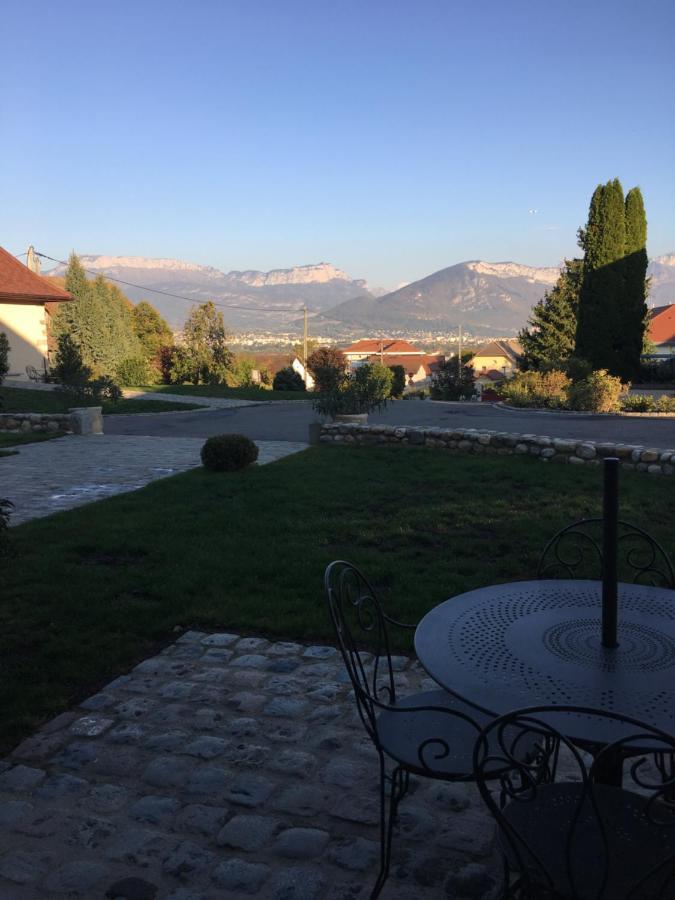 مبيت وإفطار Le Paon Bleu Annecy Poisy المظهر الخارجي الصورة